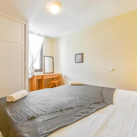 Apartment Two Bedroom Apartment, Near Playa De Americas, Wifi, Pool *